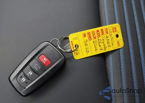 2024 Toyota Rav4 Hybrid Xse from USA, damaged, VIN 2T3E6RFV5RW049070